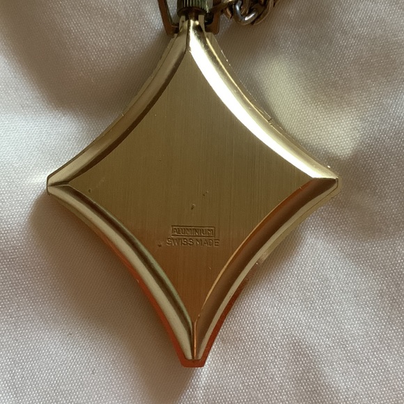 Vintage Endura Watch necklace - Picture 3 of 4